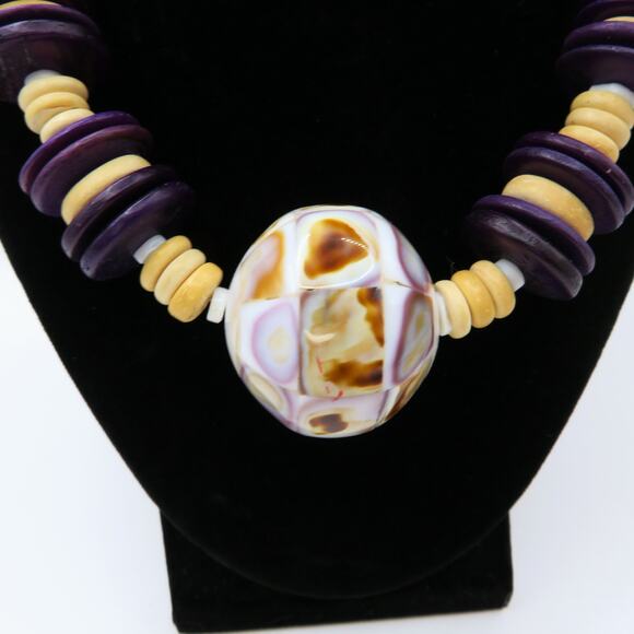 Vintage Boho Wood Bead Necklace w/ Mosaic Focal Bead Purple & Beige Tribal Style - Picture 10 of 11